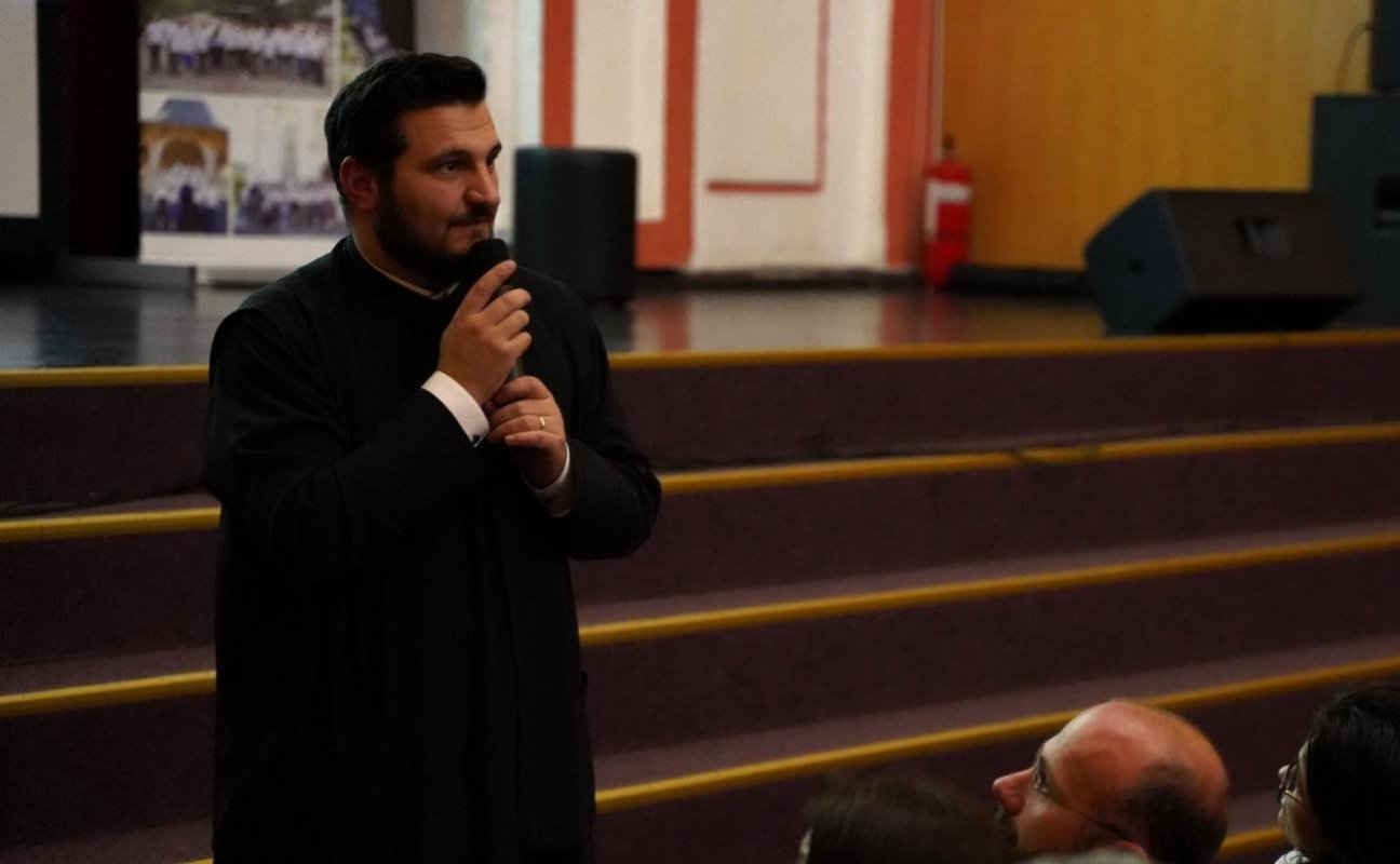 Proiecția filmului „Unde ești, Adame?” în cadrul „Săptămânii duhovniceşti” la Alba Iulia 277354