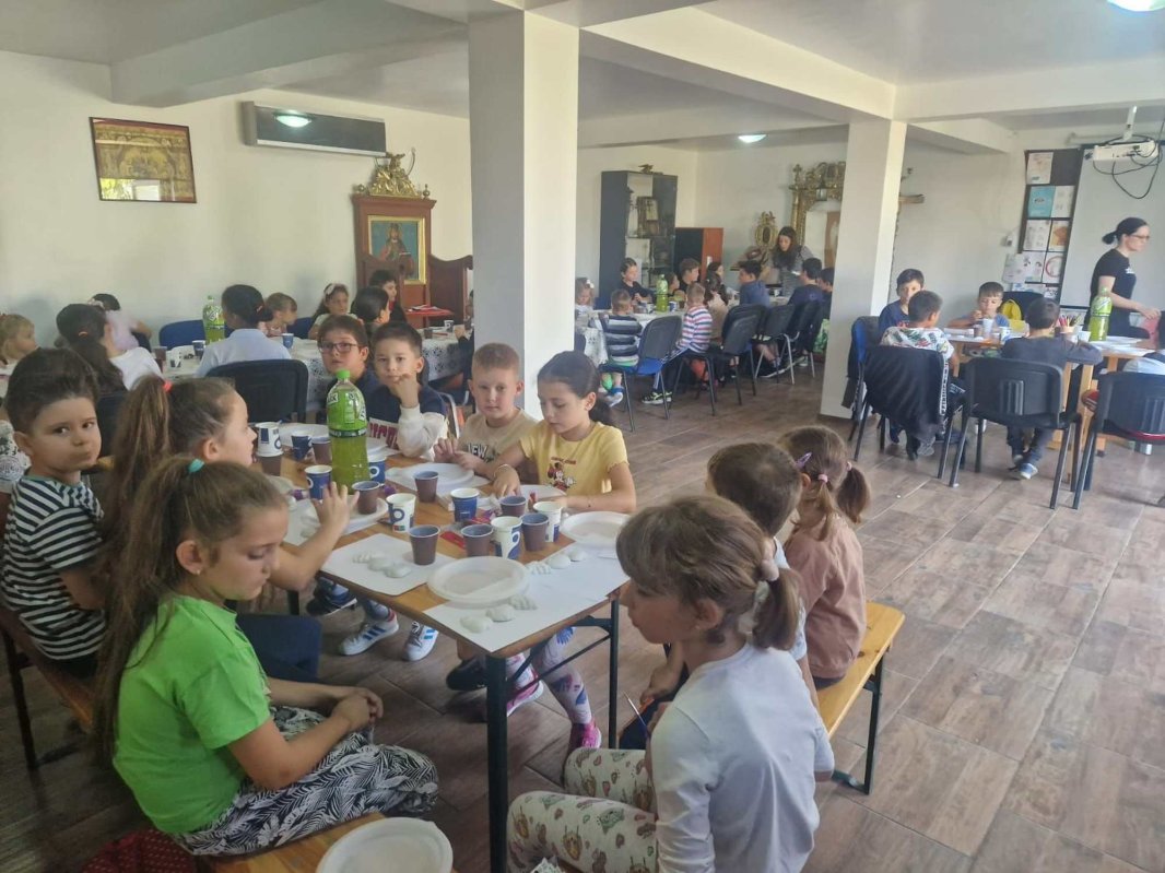 Roadele parteneriatului dintre Biserică și Școală 277447