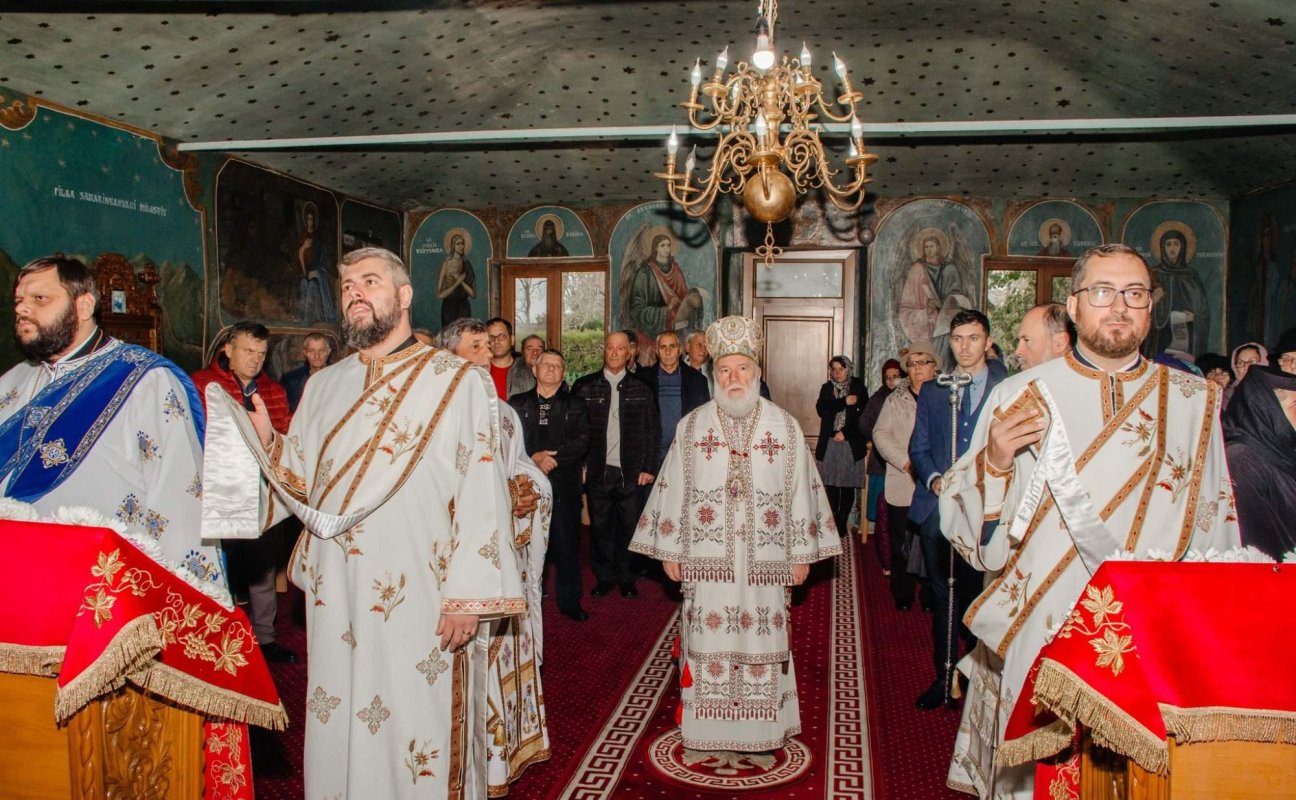 Zi de hram la mănăstirea tulceană Saon 277702