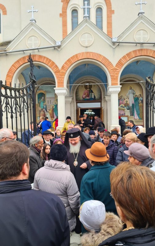 Hramul Parohiei „Intrarea în biserică a Maicii Domnului” din Gherla 277747