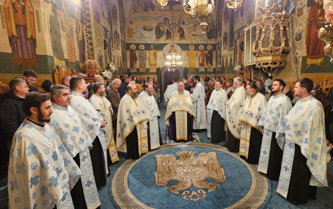 Hramul Schitului Vovidenia al Mănăstirii Neamț 277732