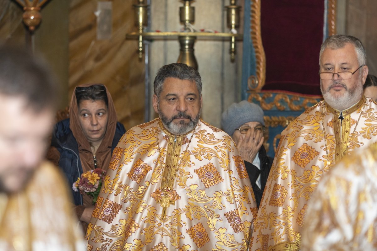 Hramul paraclisului Facultății de Teologie „Justinian Patriarhul” 278164