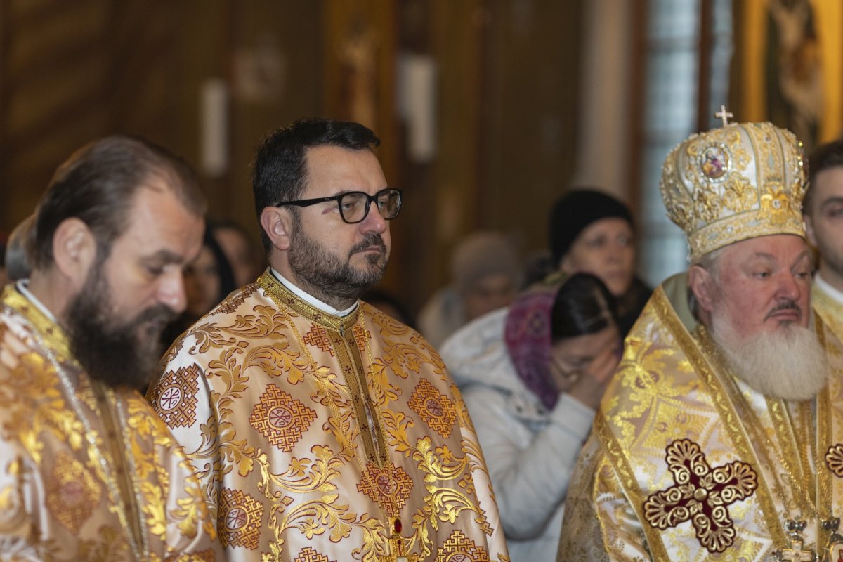 Hramul paraclisului Facultății de Teologie „Justinian Patriarhul” 278165