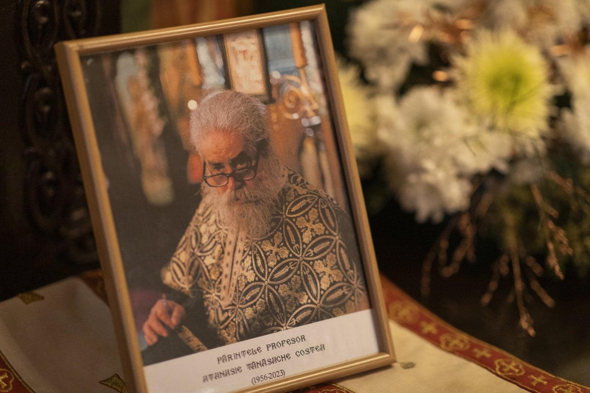 Hramul paraclisului Facultății de Teologie „Justinian Patriarhul” 278181