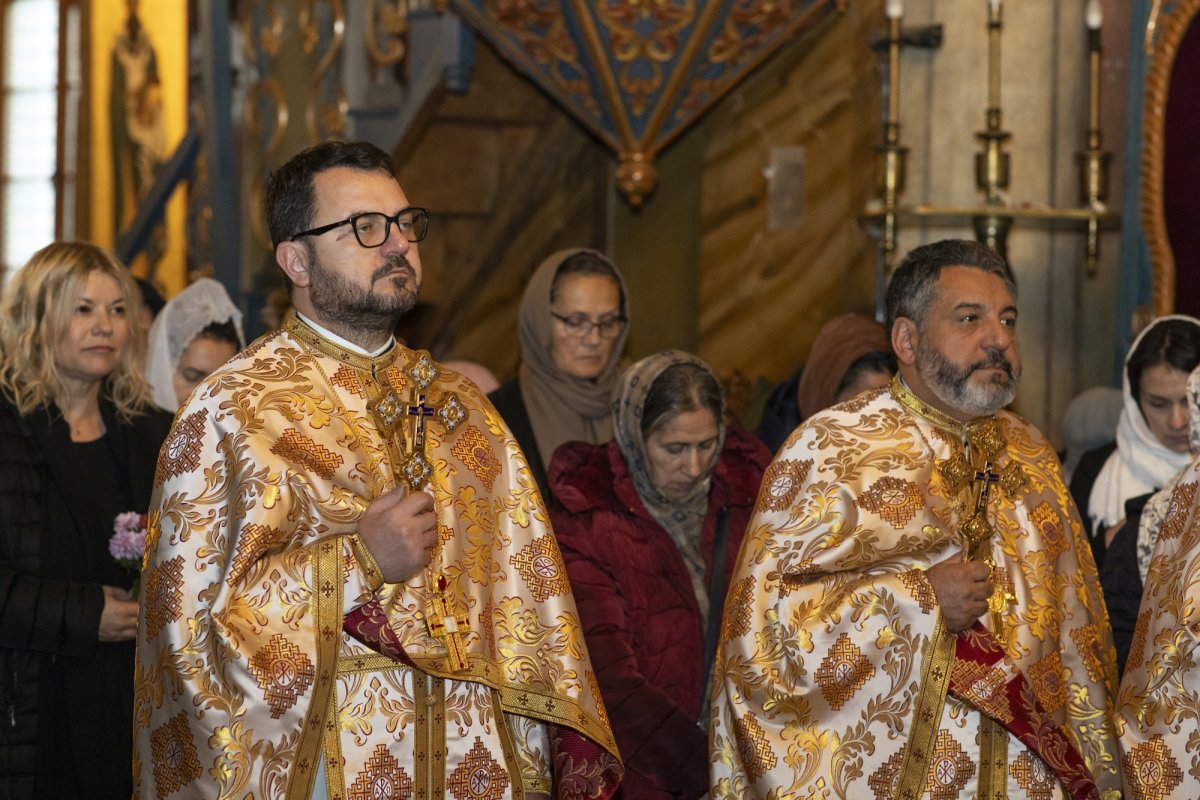 Hramul paraclisului Facultății de Teologie „Justinian Patriarhul” 278204