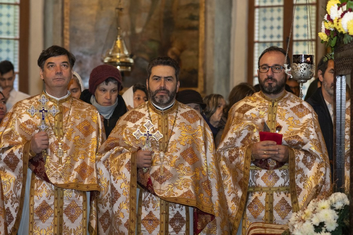 Hramul paraclisului Facultății de Teologie „Justinian Patriarhul” 278206