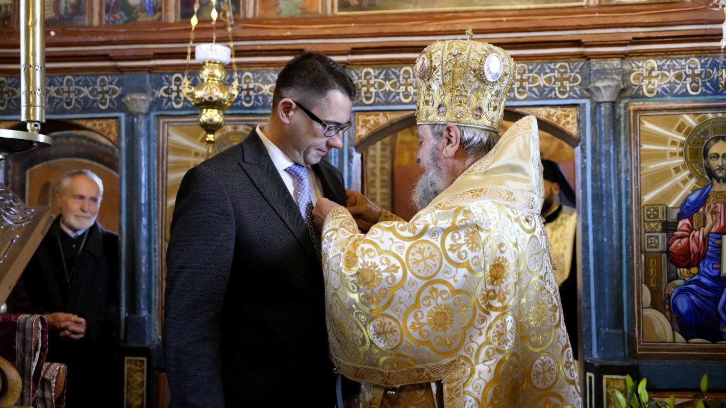 Binecuvântare arhierească în Parohia Feldioara, județul Brașov 278379