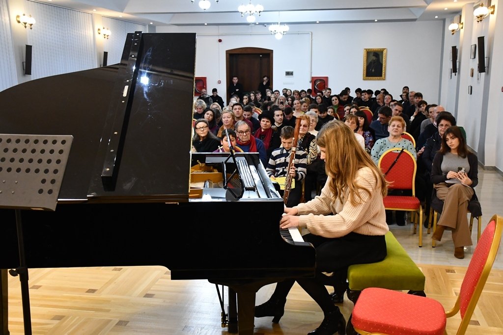 Eveniment cultural la ceas aniversar 278445