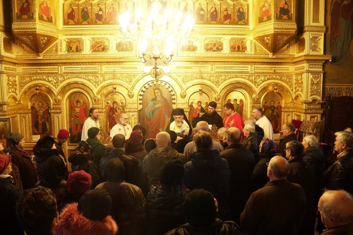 Hramul bisericii ocrotite de Sfinții Ecaterina, Gheorghe şi Modest din Galaţi 278436