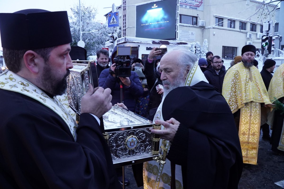 Procesiunea „Călători pe cărările sfinţilor” la Galați 278457