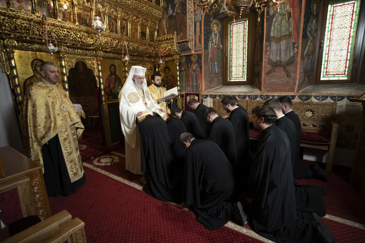 Hirotesii întru duhovnic la Reședința Patriarhală 278777