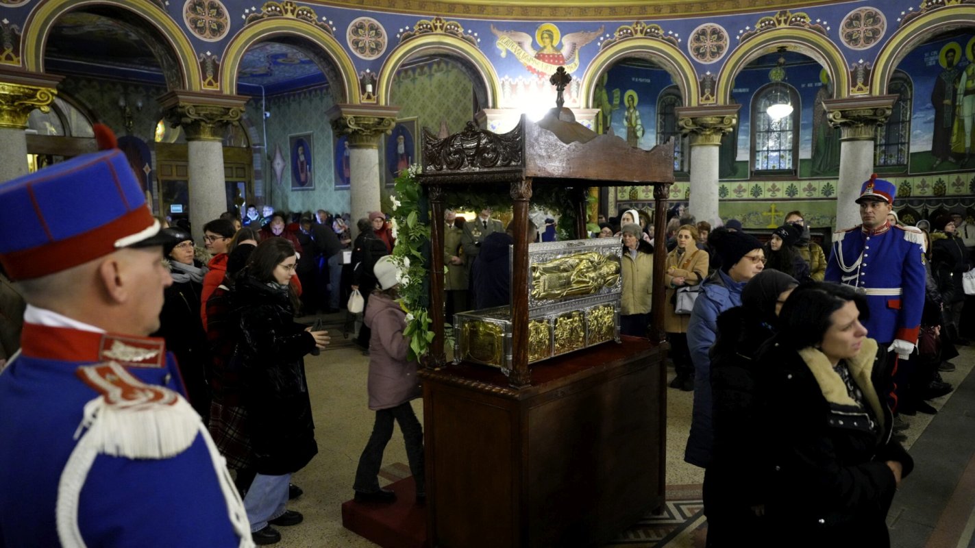 Mulțimi de credincioși au adus cinstire Sfântului Andrei Șaguna la Sibiu 278998