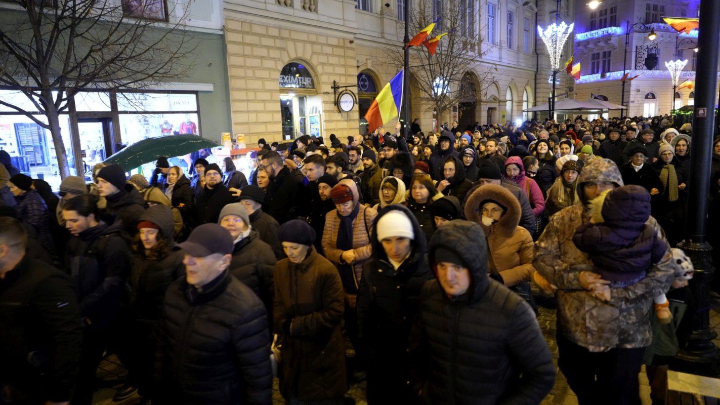 Mulțimi de credincioși au adus cinstire Sfântului Andrei Șaguna la Sibiu 279005