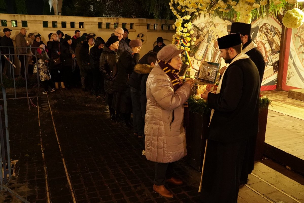 Tradiţionalul pelerinaj al luminii la Galaţi 278822