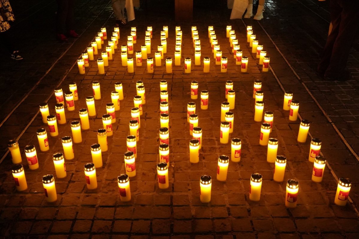 Tradiţionalul pelerinaj al luminii la Galaţi 278825