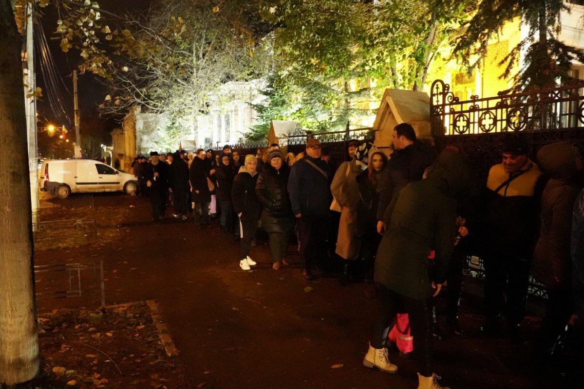 Tradiţionalul pelerinaj al luminii la Galaţi 278829