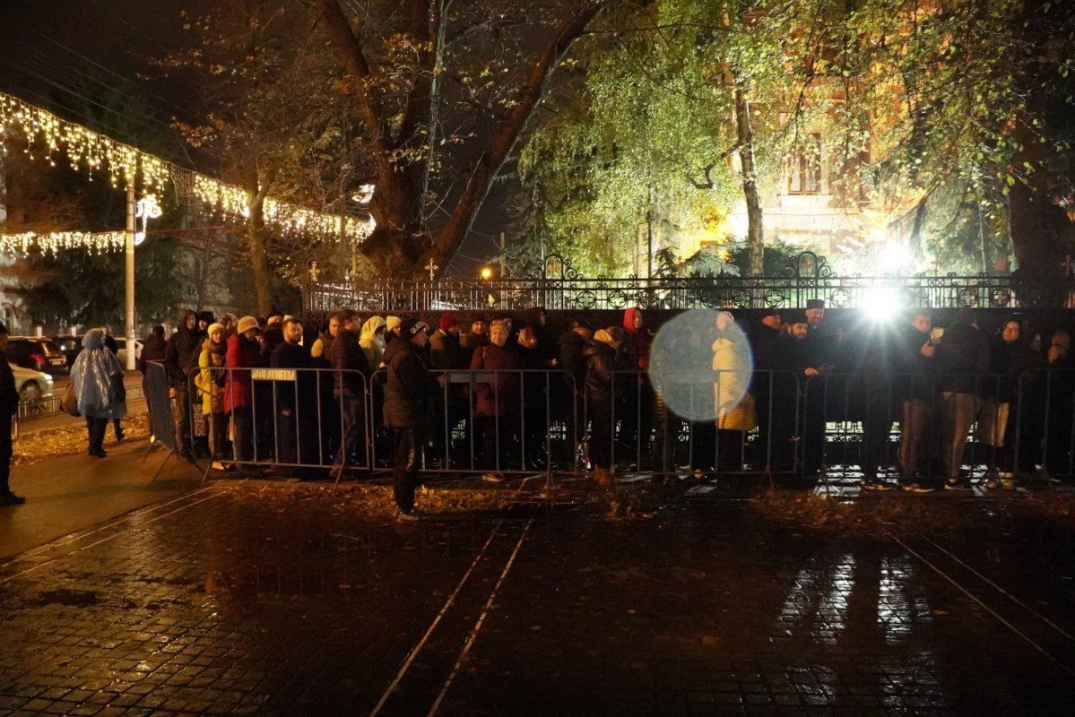 Tradiţionalul pelerinaj al luminii la Galaţi 278830