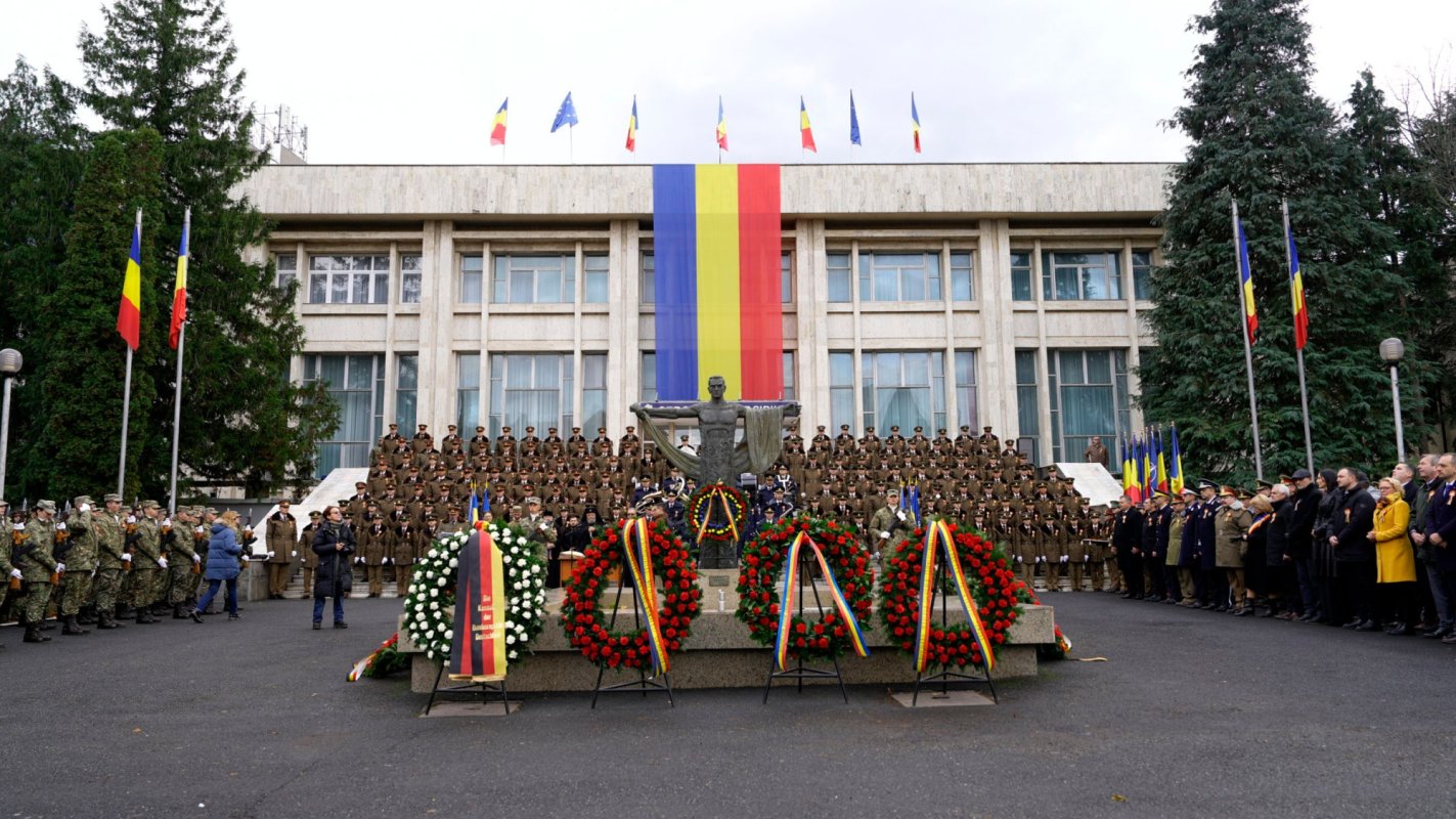 Binecuvântare arhierească la Sibiu de Ziua Națională 279065