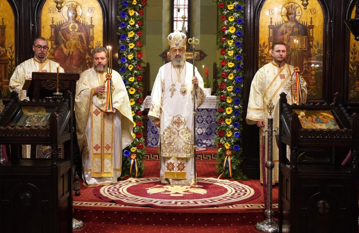 Ziua Națională a României sărbătorită în mod solemn la Alba Iulia 279051