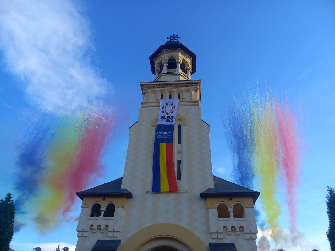Ziua Națională a României sărbătorită în mod solemn la Alba Iulia 279055