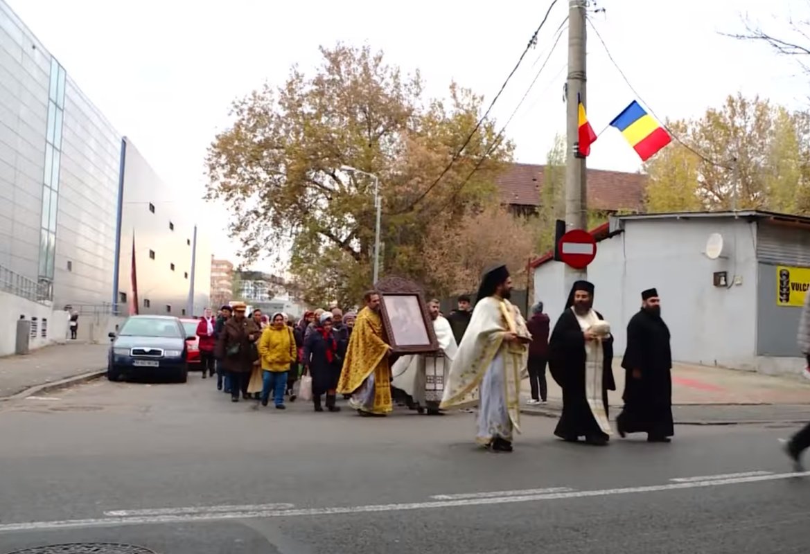 Procesiune la Parohia Bărbătescu Vechi din București 279278