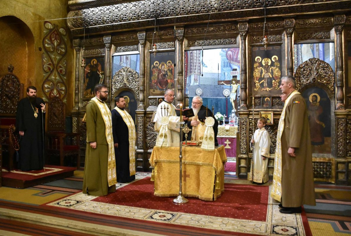 Slujire arhierească la Catedrala Mitropolitană din Cluj‑Napoca 279420