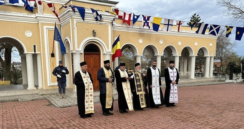Ziua Naţională serbată în eparhii ale Mitropoliei Munteniei şi Dobrogei 279456