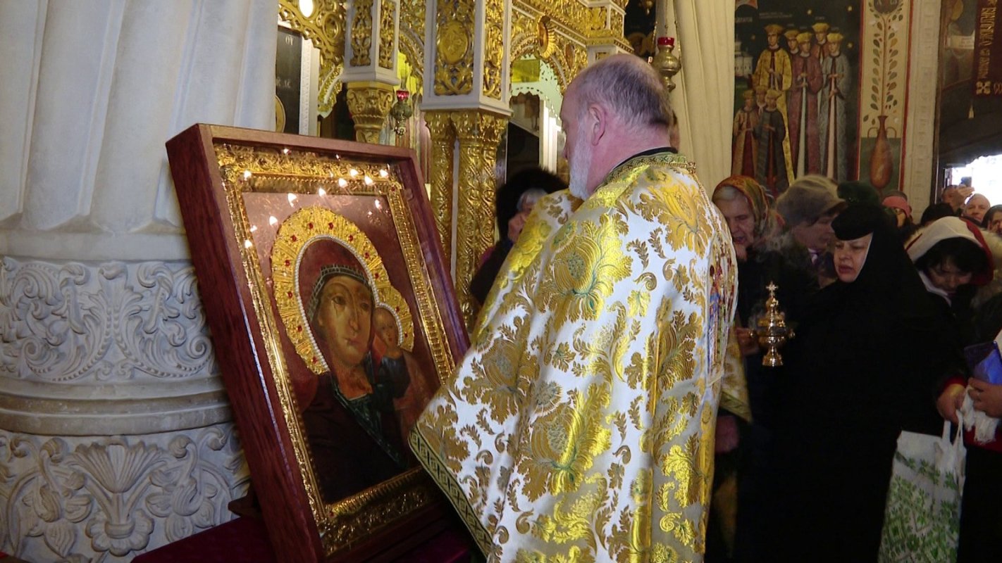 Icoana Maicii Domnului „Siriaca” a ajuns din nou în Capitală 279546