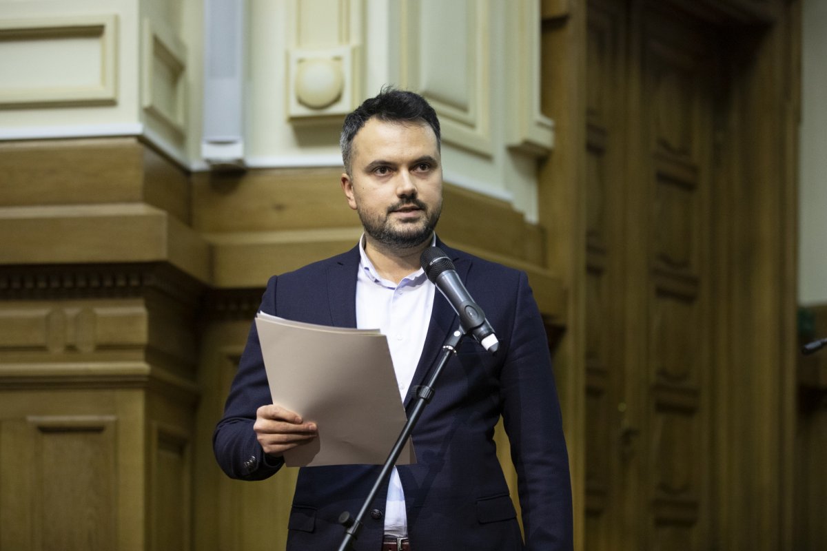 Spectacolul „Sfântul Nicolae în mijlocul copiilor” pe Colina Bucuriei 279711