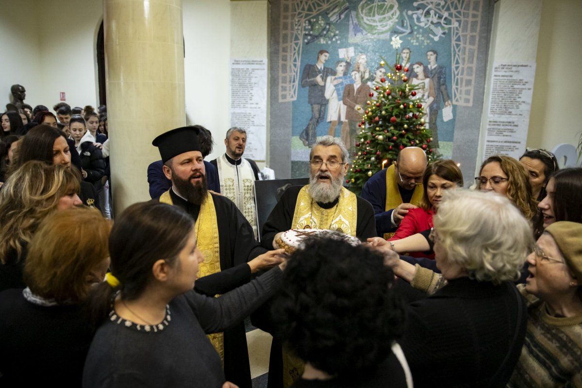 Colegiul Național „Sfântul Sava” din București la ceas aniversar 279908