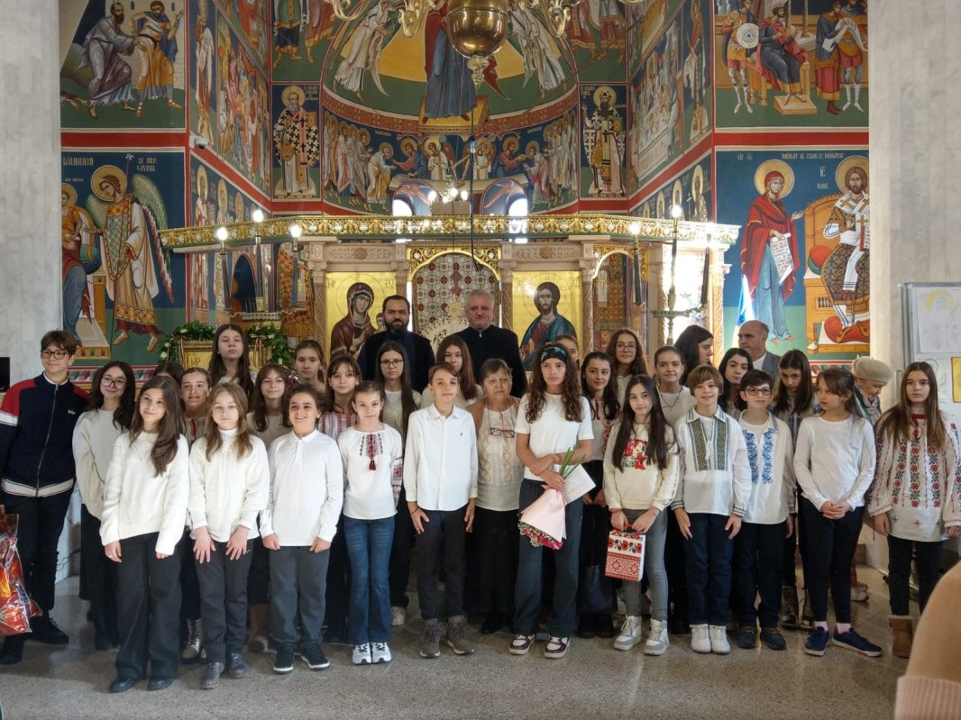 Sărbătoare pentru copii la Parohia Iancu Vechi-Mătăsari 279890