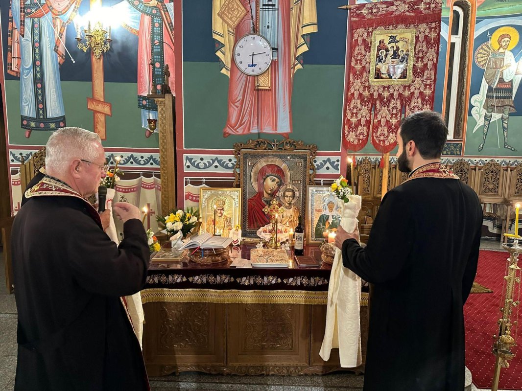 Daruri pentru copii la Biserica „Sfinții Trei Ierarhi” din Brașov - Bartolomeu  280003