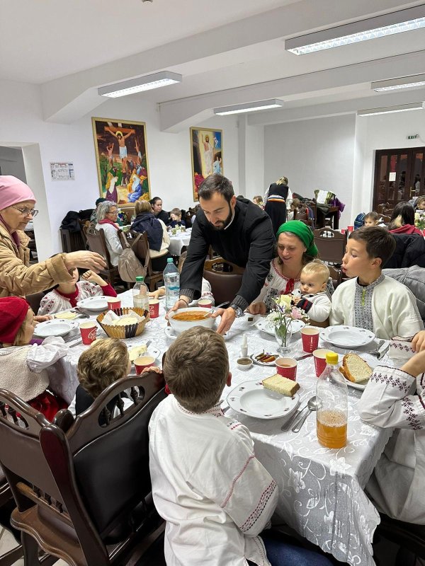 Daruri pentru copii la Biserica „Sfinții Trei Ierarhi” din Brașov - Bartolomeu  280007