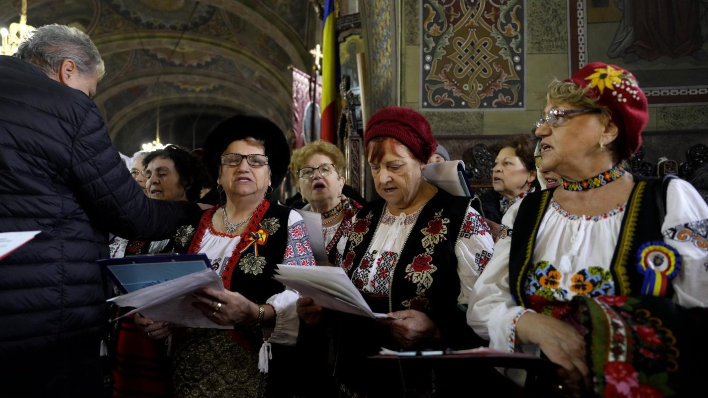 Hramul Bisericii „Sfântul Nicolae” din Șcheii Brașovului 279952