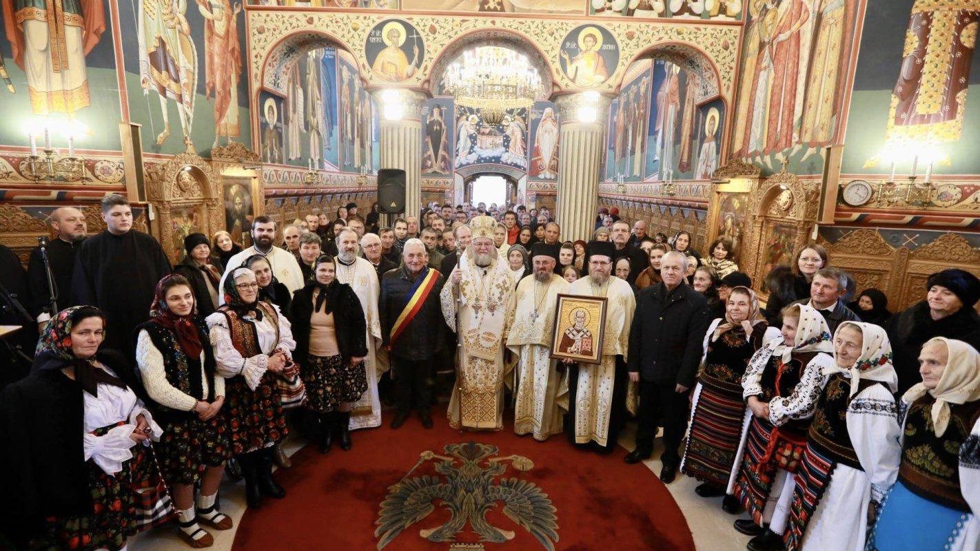 Hramul Paraclisului „Sfântul Ierarh Nicolae” al Mănăstirii Rohia 280135