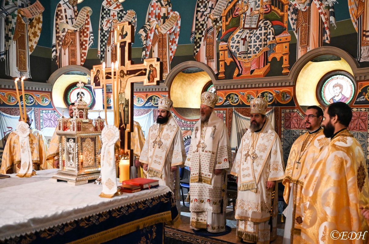 Sărbătoarea Catedralei Episcopale din Deva 280140