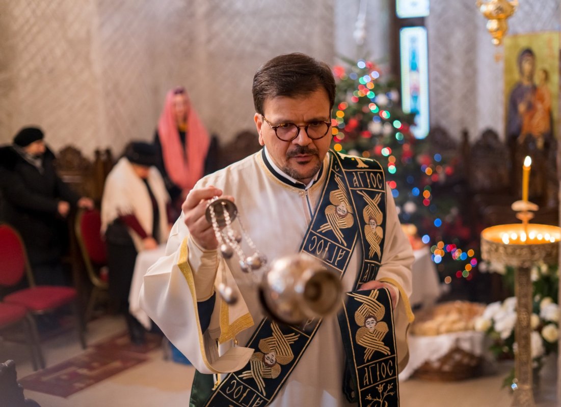 Sfântul Nicolae, sărbătorit în Parohia Vărbilău II din Prahova 280203