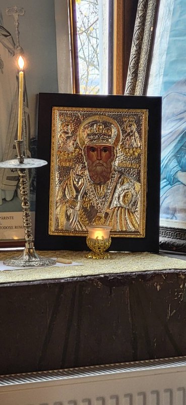 Trăire vie în duhul Sfântului Ierarh Nicolae 279398