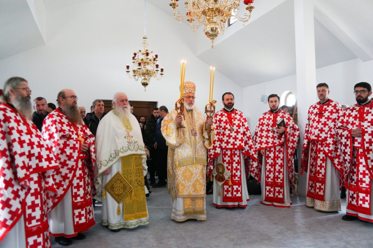 Slujiri arhierești în eparhii din Muntenia și Dobrogea 280332