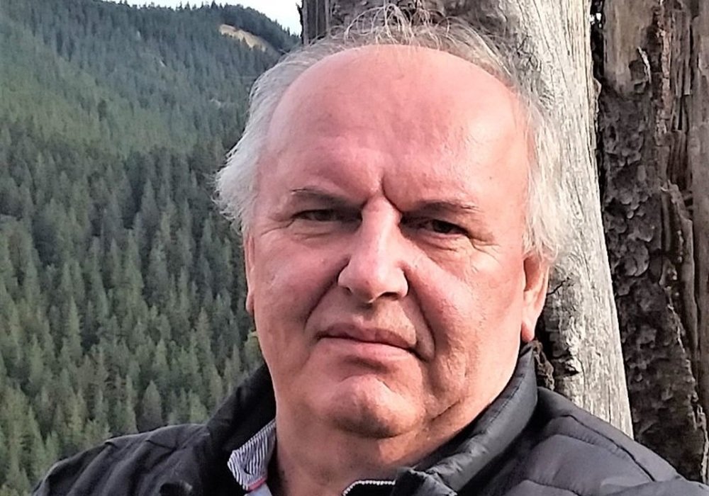 POEZIE: Adrian Alui Gheorghe 280552