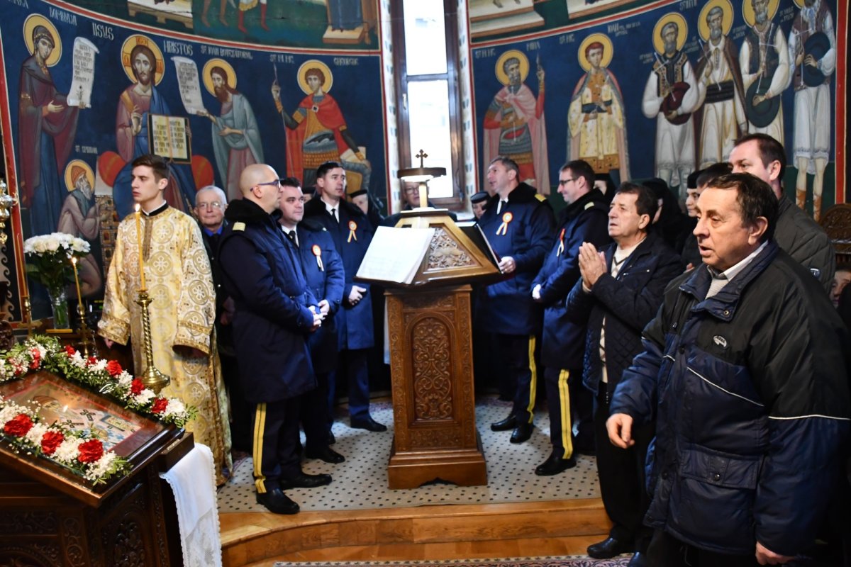 Sfântul Ierarh Spiridon cinstit la Mănăstirea Strâmba 280569