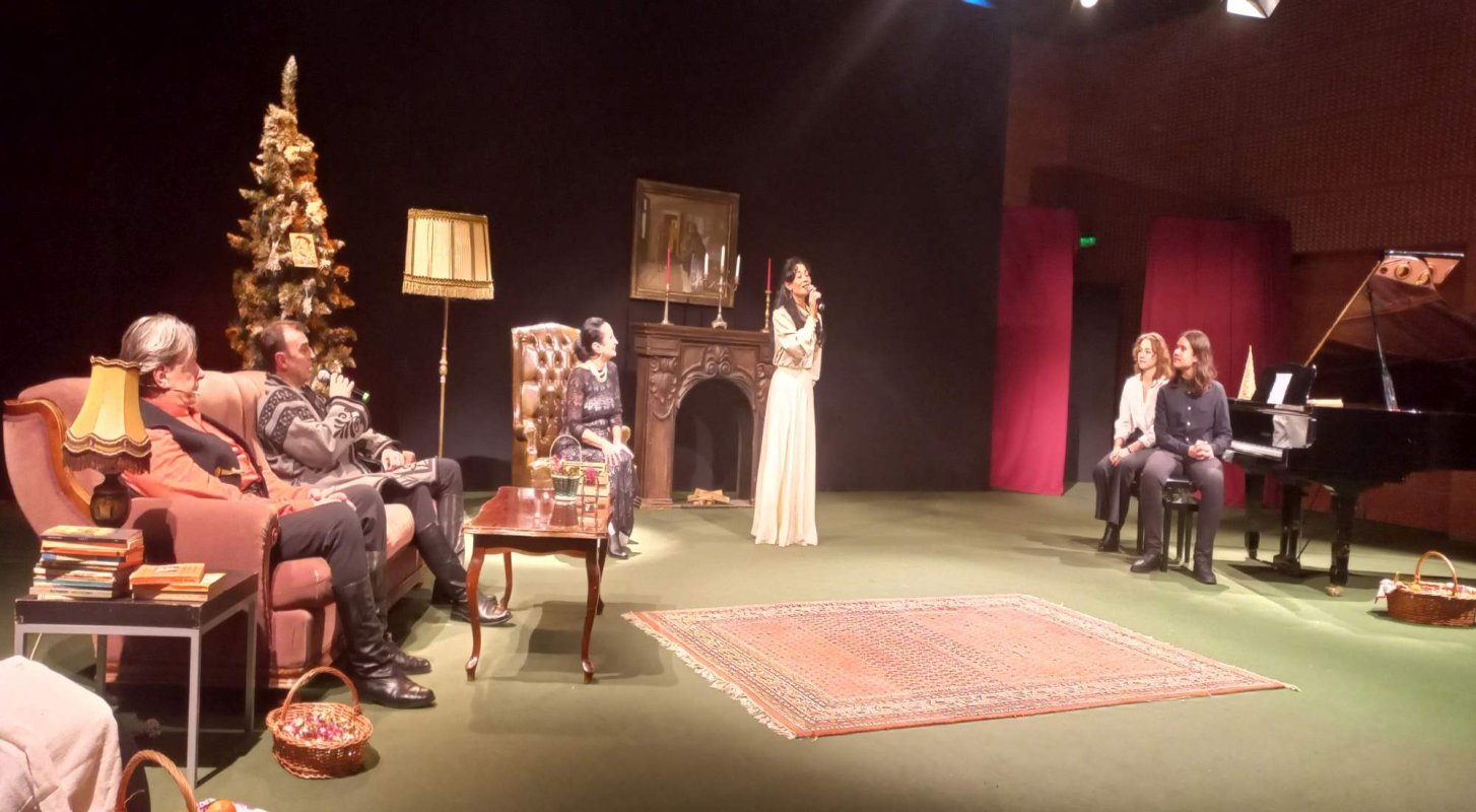 „Stihuri și Cântări. Raiul primului Crăciun” 280550