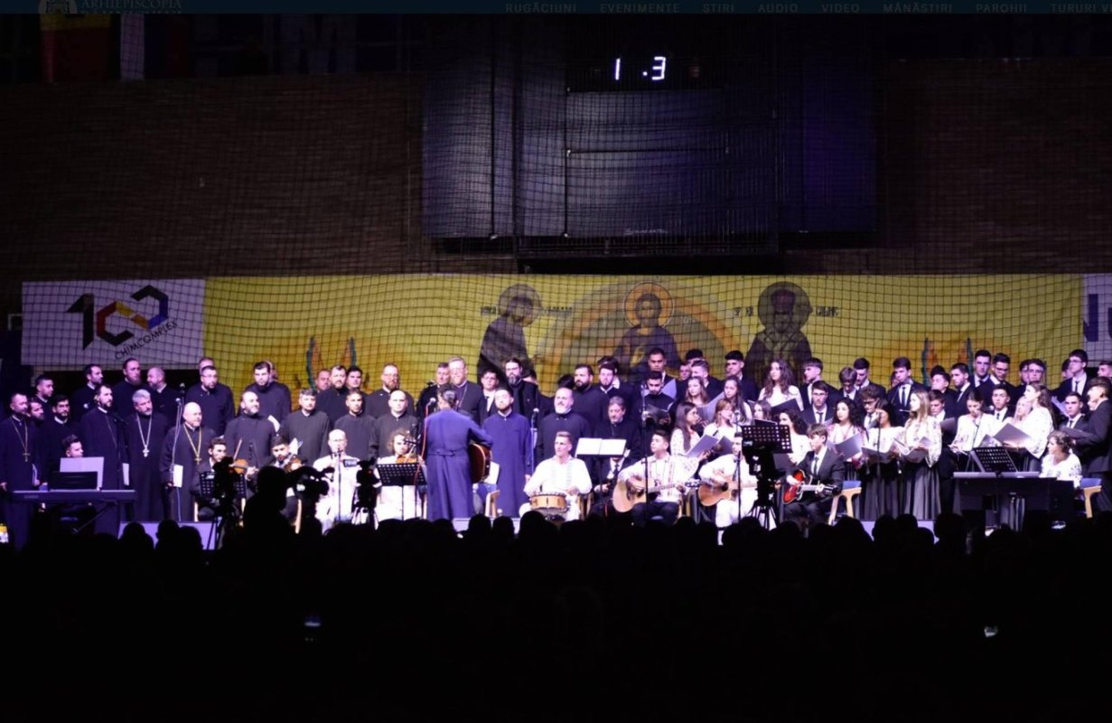 „Colindăm Domnului, colind!” la Râmnicu Vâlcea 281231