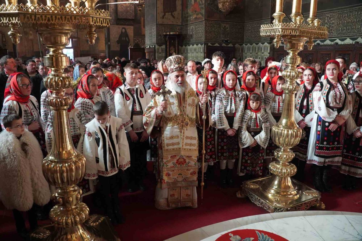 Concert tradiţional de colinde la Galaţi 281277