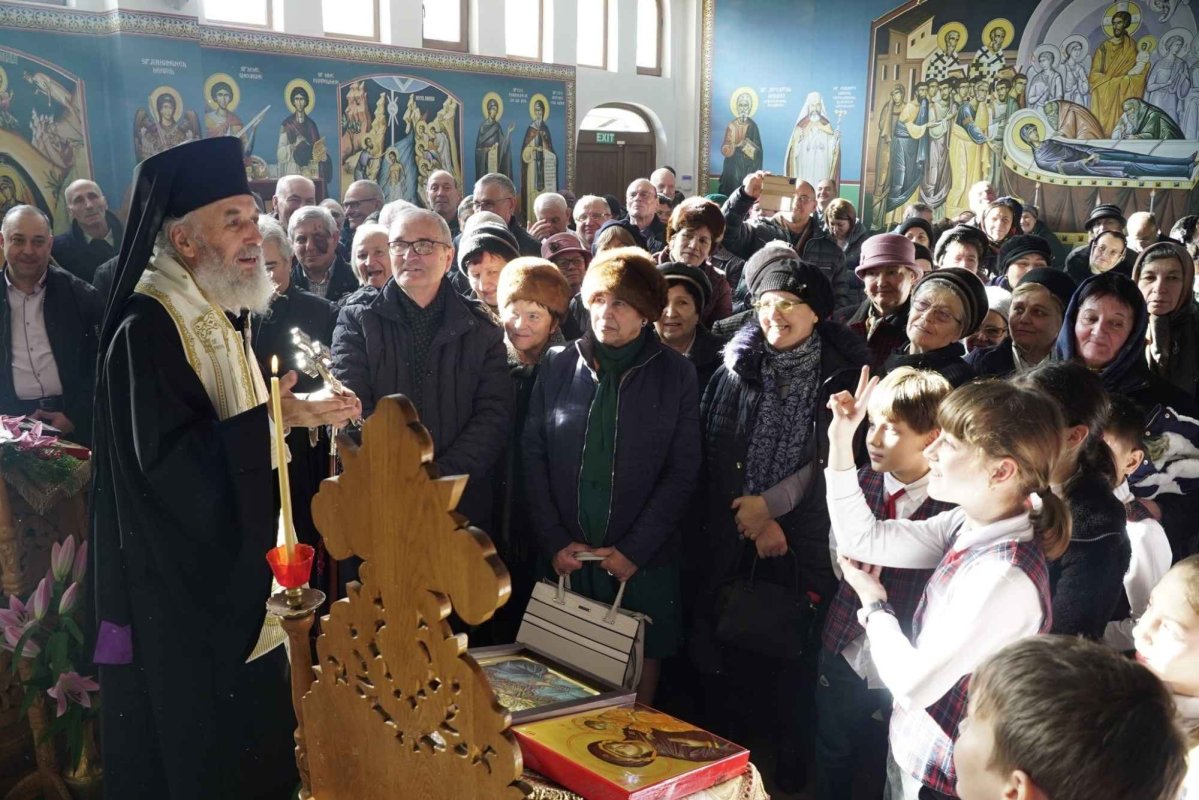 Cuviosul Daniil Sihastrul pomenit la biserica sa de la Dunăre  281287