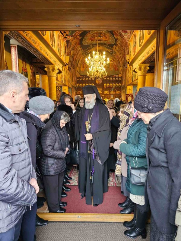 Instalarea noului paroh la Cristeşti I, Mureş 281401