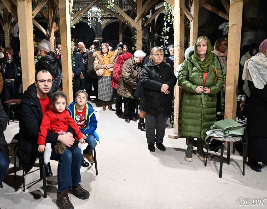 Liturghie arhierească la Catedrala Episcopală din Deva 281396