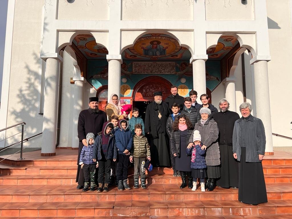 Daruri pentru familiile mai multor preoți din Protopopiatul Mediaș 281552