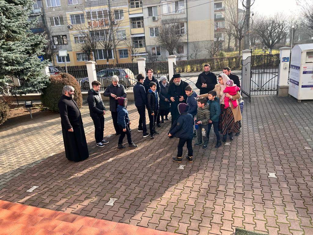 Daruri pentru familiile mai multor preoți din Protopopiatul Mediaș 281555