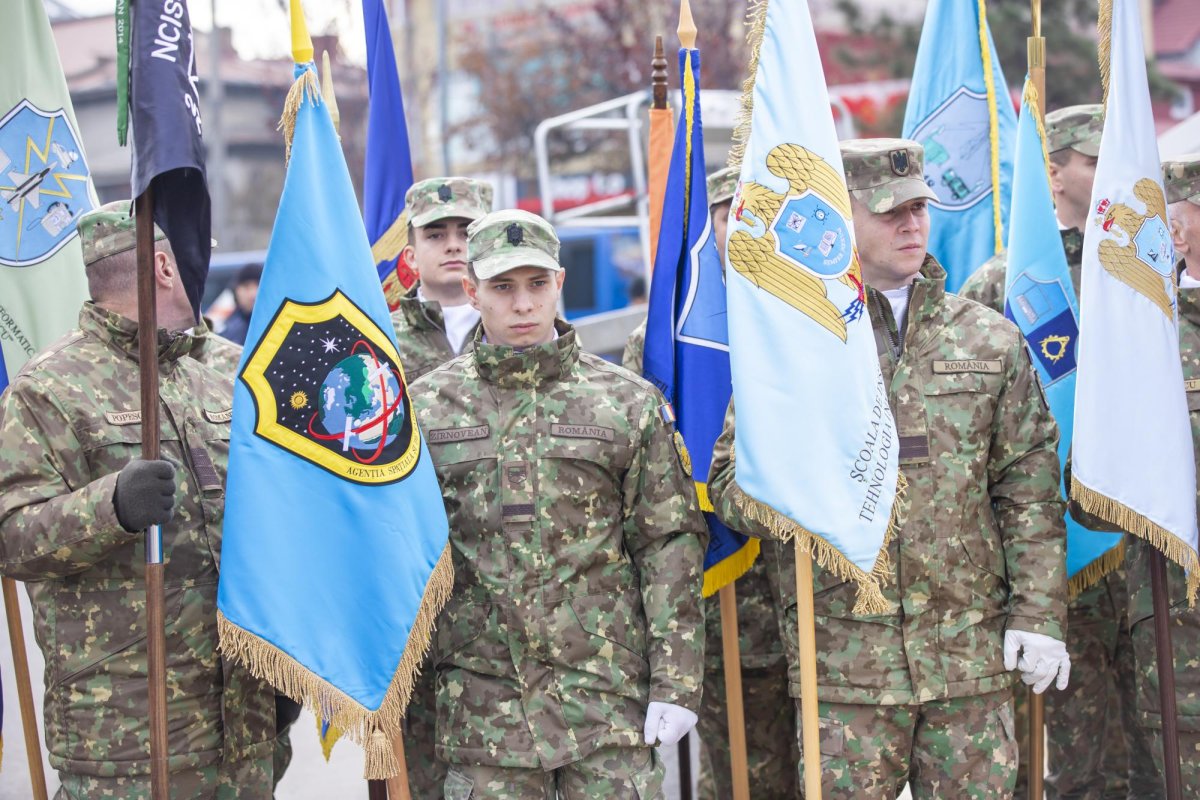 Monument dedicat eroilor transmisioniști inaugurat în București 281616